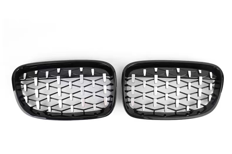 F20 PRE LCI DIAMOND GRILLE 